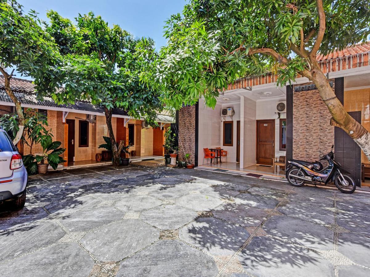 Collection O 91489 Hotel Tanjung Permata Cilacap Exterior photo